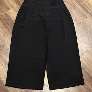 NWOT Chico's Black Wide-Leg Culottes